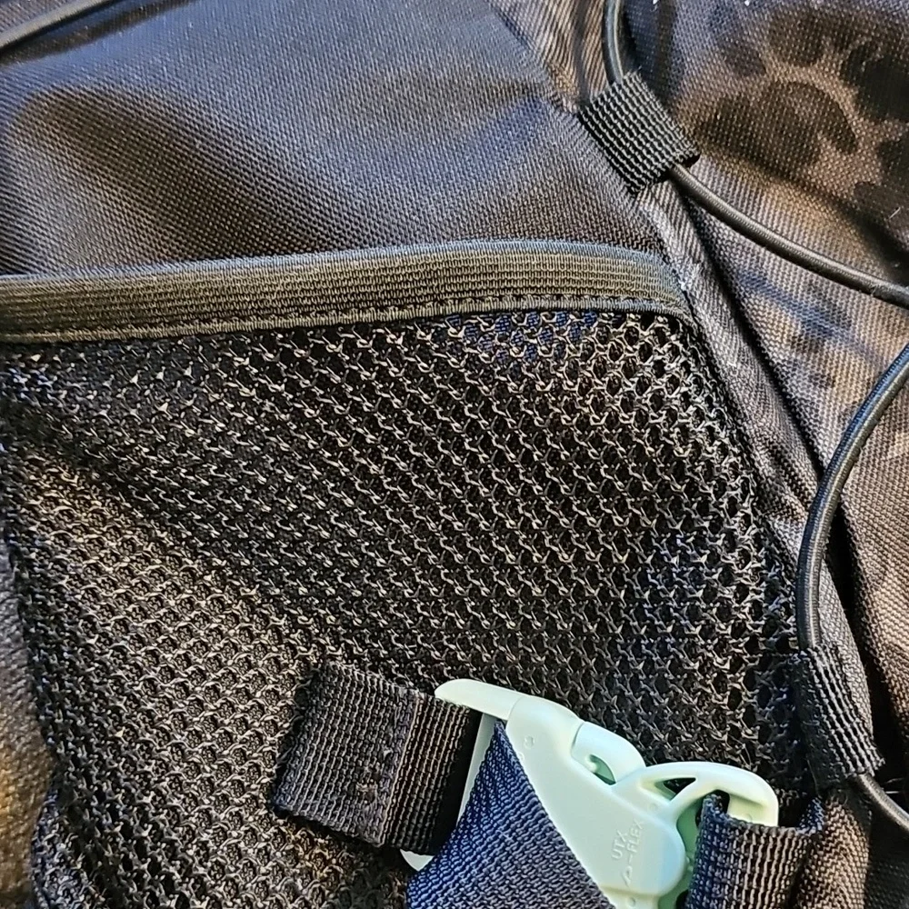 🩵Dakine Black,Gray, And Teal Backpack